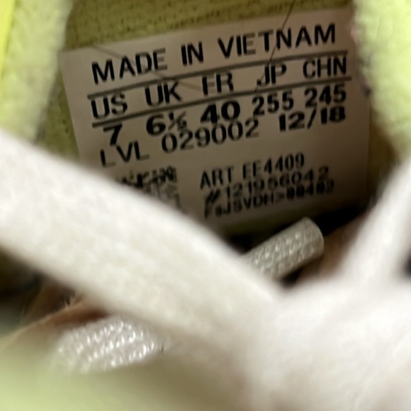 Adidas Men’s Yung-96 Multicolor Size 7 - Picture 4 of 9